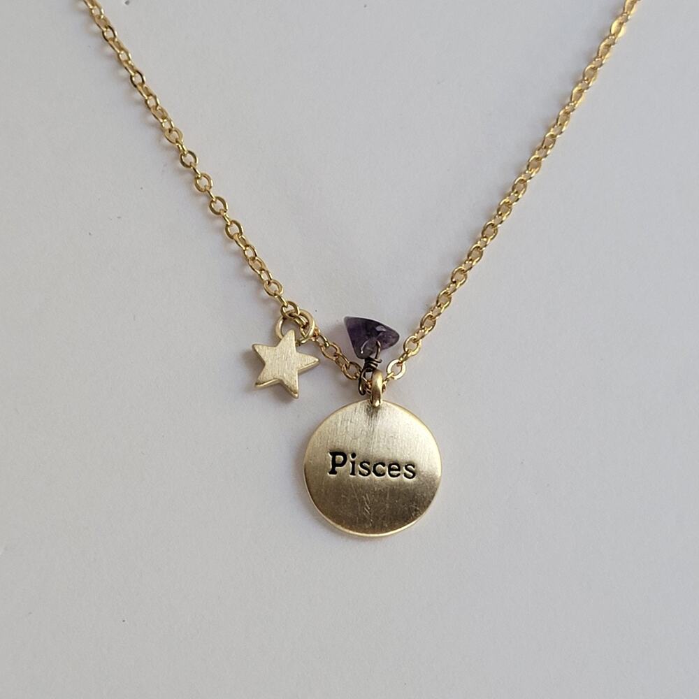Gold Tone Pisces Zodiac Necklace Round Pendant Star Charm Purple Stone 20 In